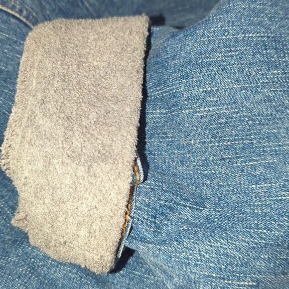 Vintage Faded Glory Blue denim jacket with removable gray sweatshirt - Picture 9 of 9